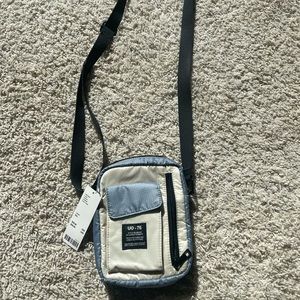 urban outiftters crossbody purse/bag